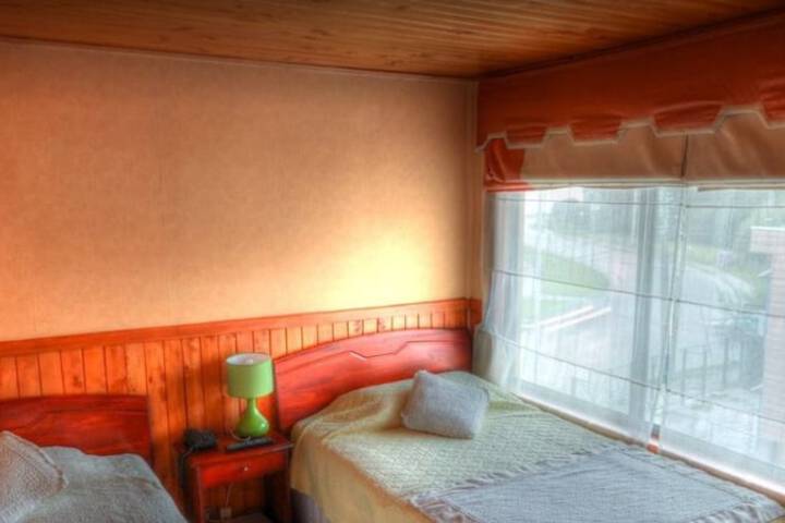 Room 4 of 22