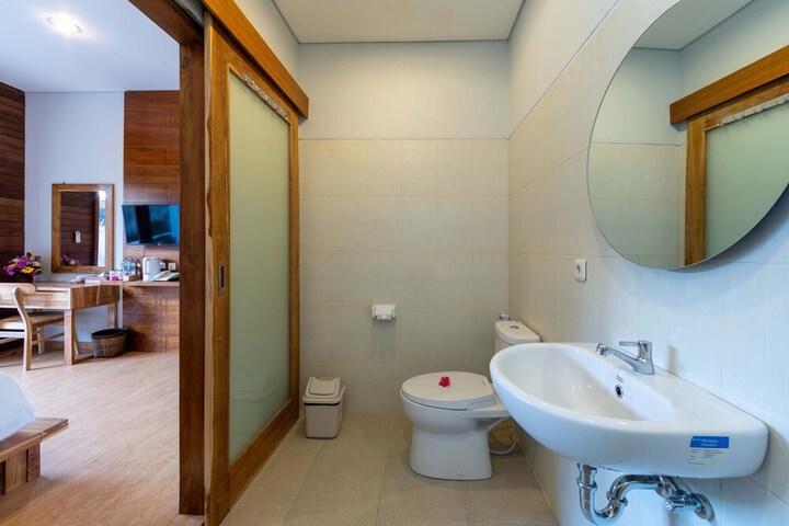 Room 14 of 20
