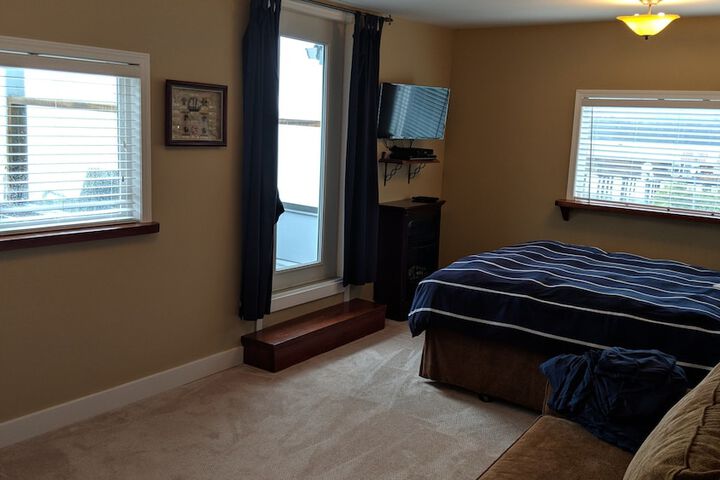 Room 37 of 85