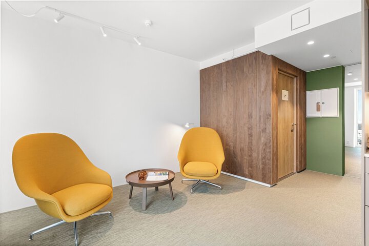 Room 43 of 86