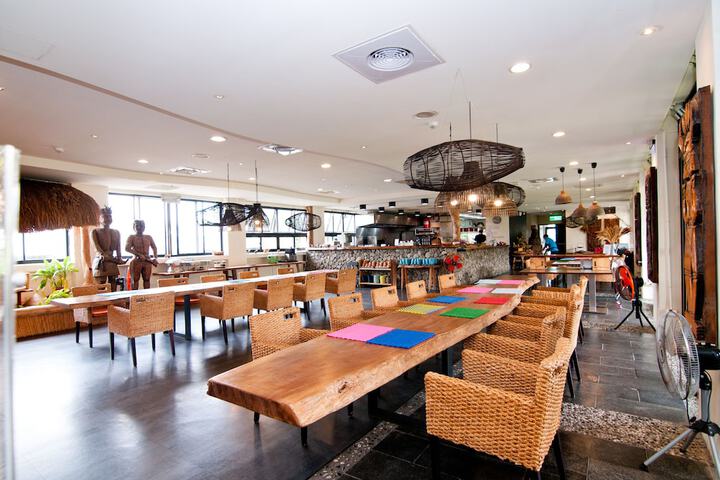 Dining Photos