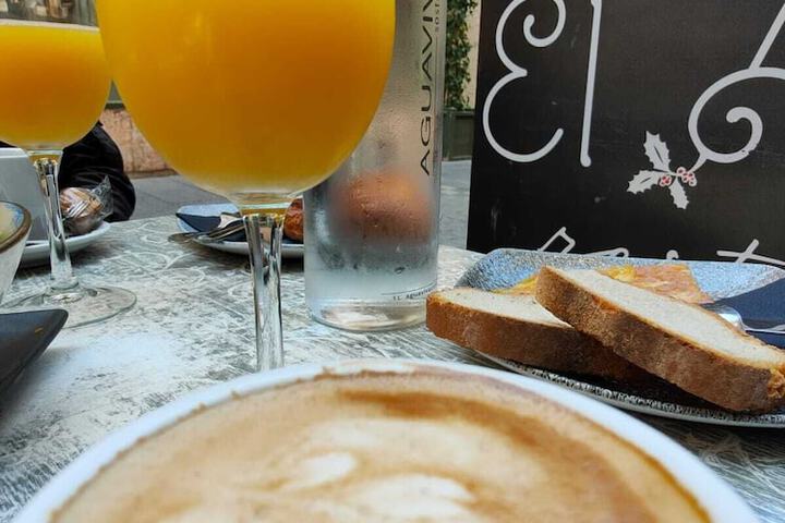 Breakfast/Coffee Service 83 of 101
