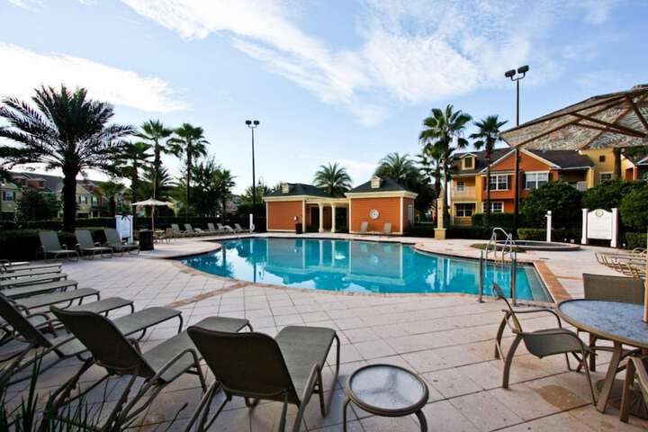 Pool 28 of 48