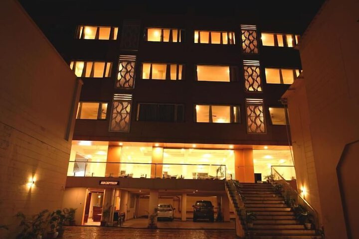 Hotel 17 of 17
