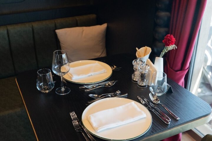 Dining 233 of 417