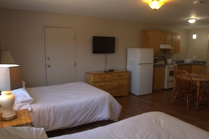 Room 10 of 63