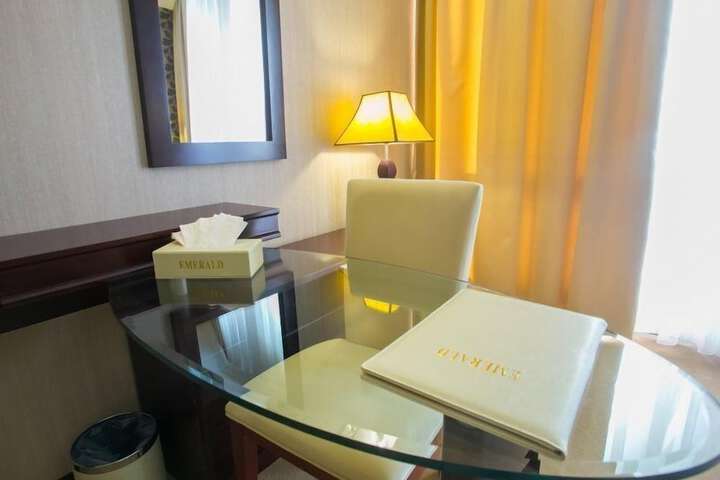 Room 28 of 67