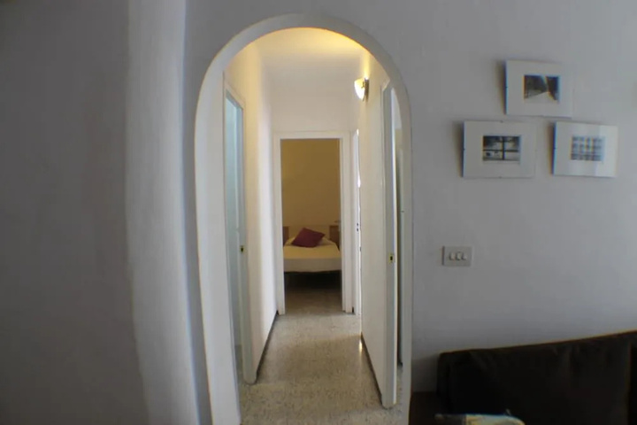 Room 11 of 20