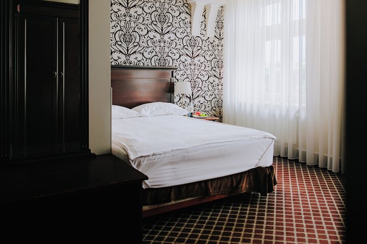 Room 26 of 58