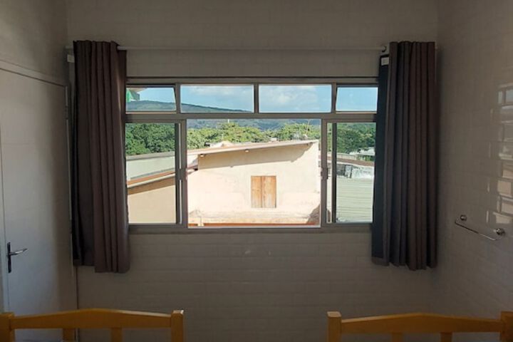 Room 6 of 91