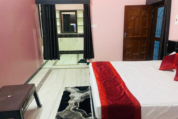 Hotel Raj Shree Palace