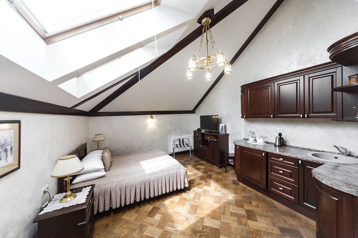 Room 20 of 87
