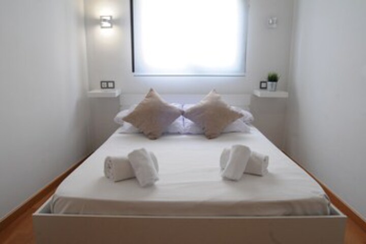 Room 30 of 39