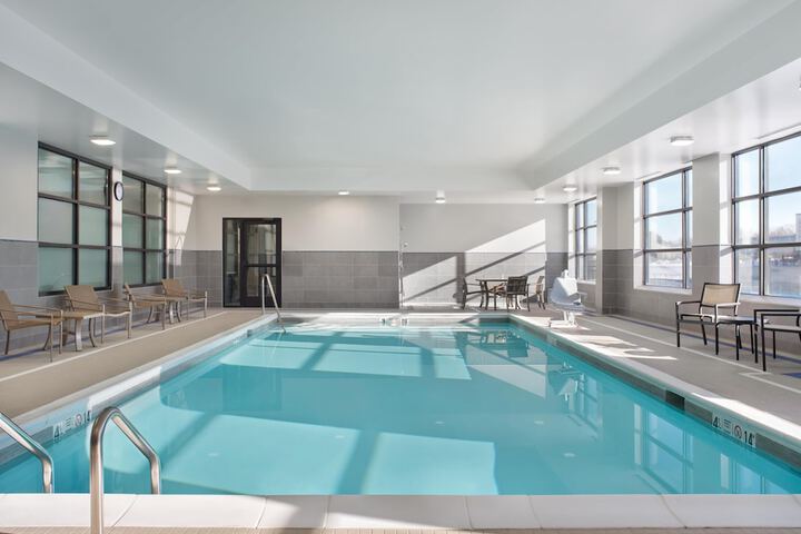 Pool 32 of 44