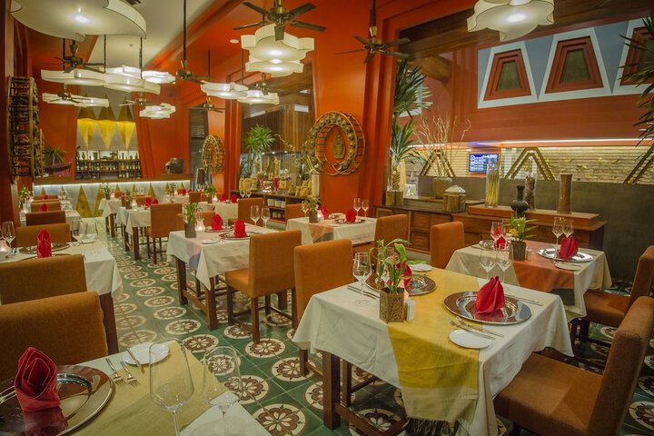 Dining 93 of 157