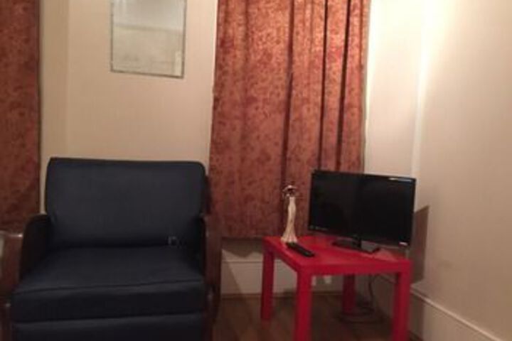 Room 23 of 47