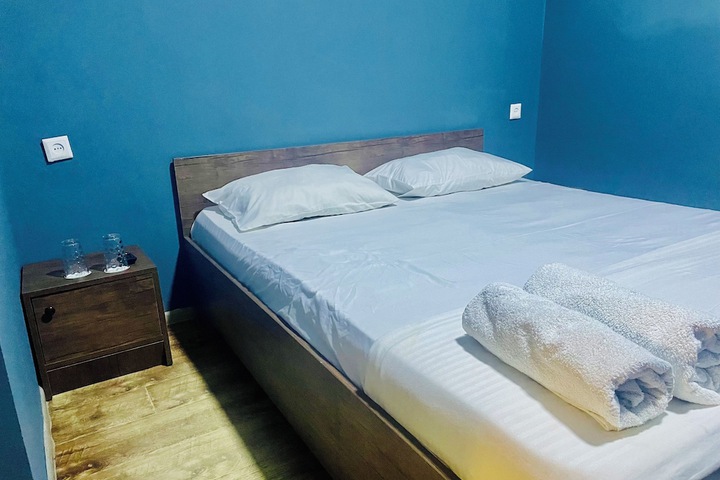 Room 25 of 146