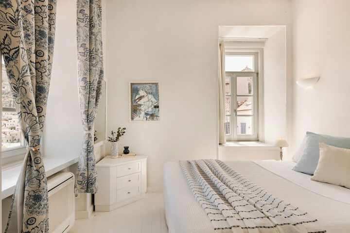 Room 6 of 29