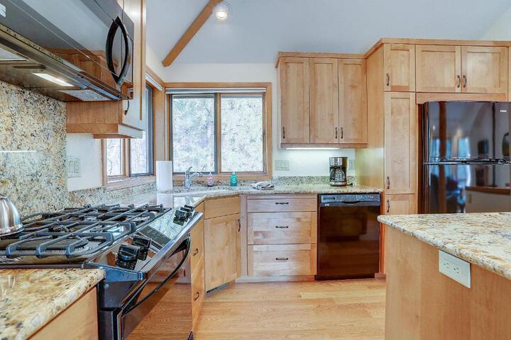 7 Cedar in Sunriver, OR