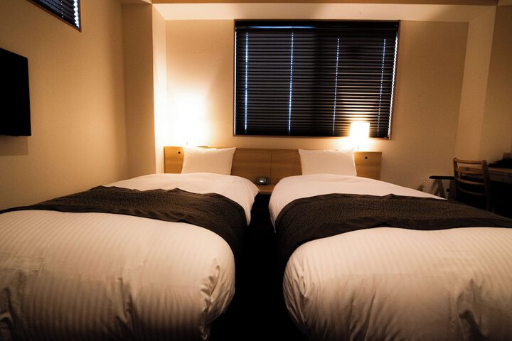 Room 7 of 41