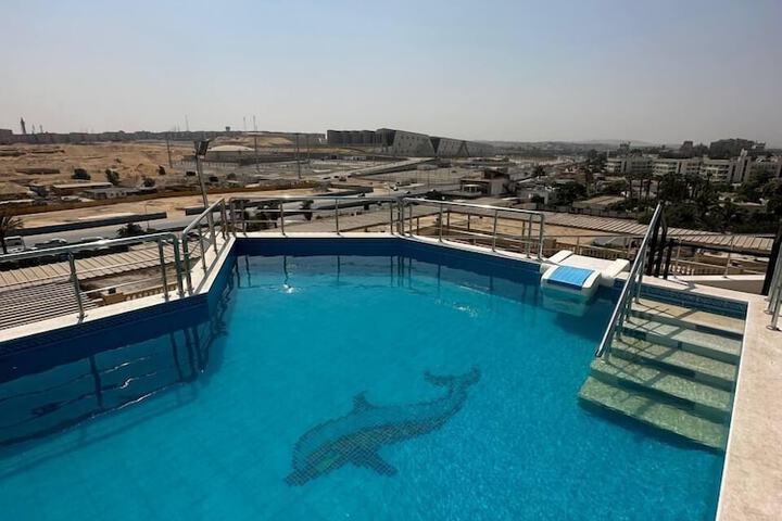 Pool 75 of 90