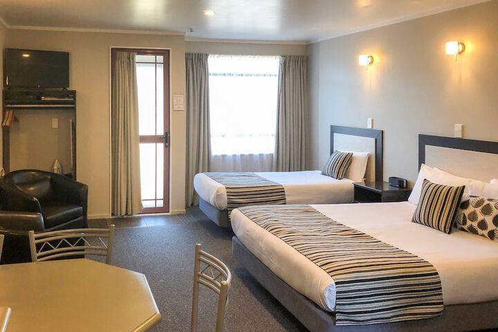 Room 201 of 302