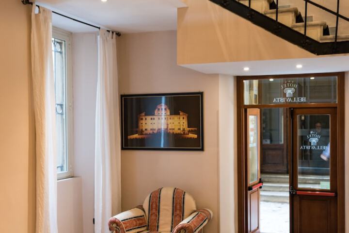 Hotel Interior 6 of 52