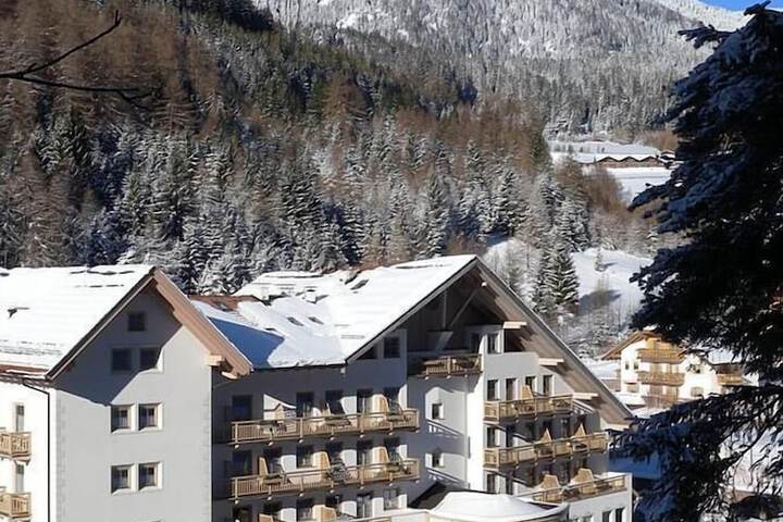 Hotel Apartments Wellness Villa di Bosco