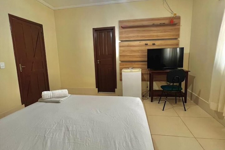 Room 2 of 14