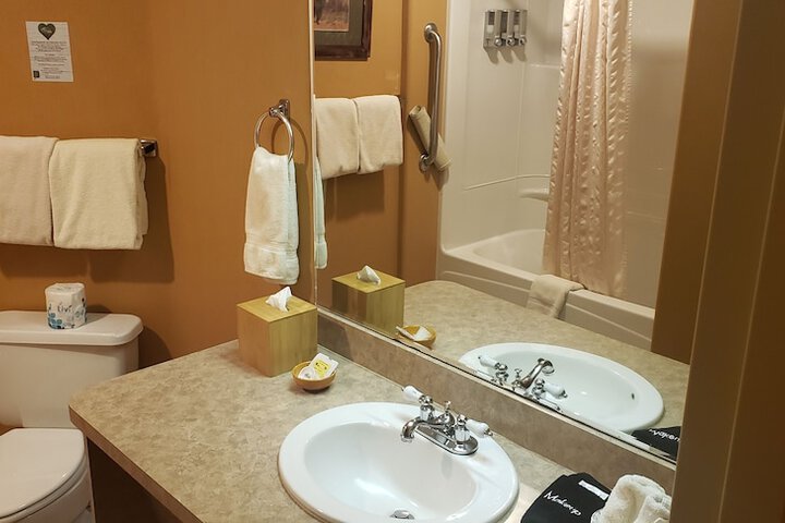 Room 172 of 259