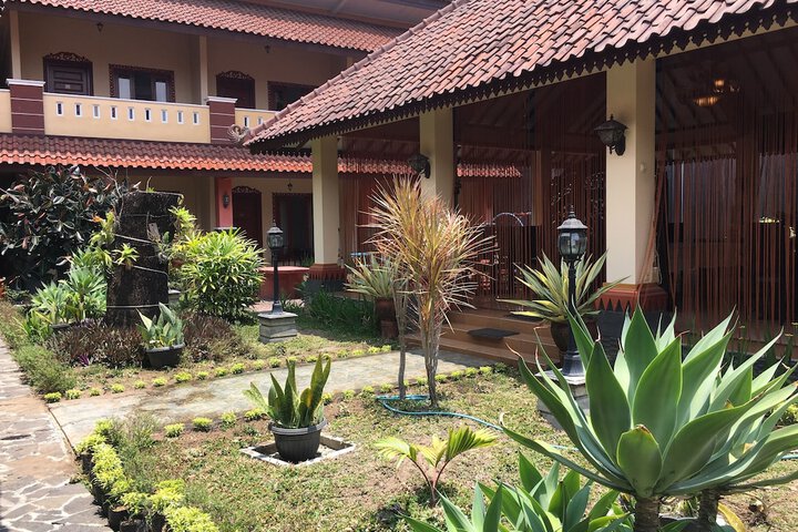 Property Grounds 29 of 39