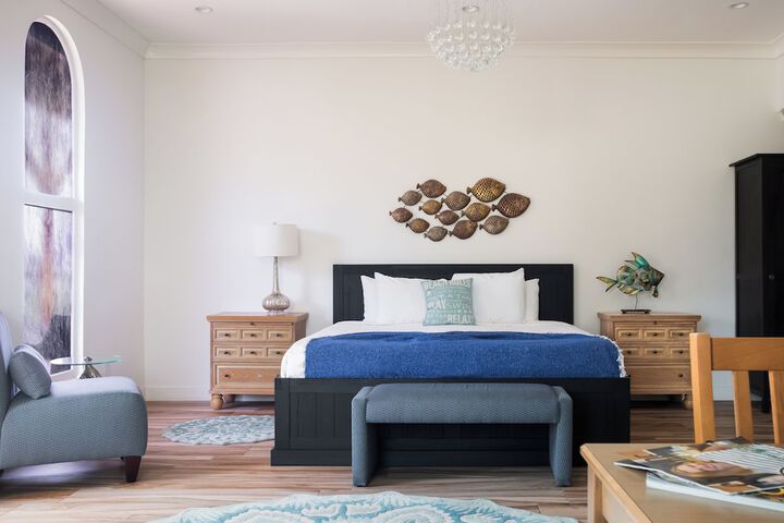 Room 12 of 46