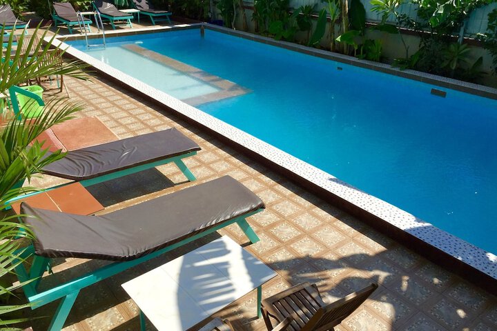 Pool 27 of 37