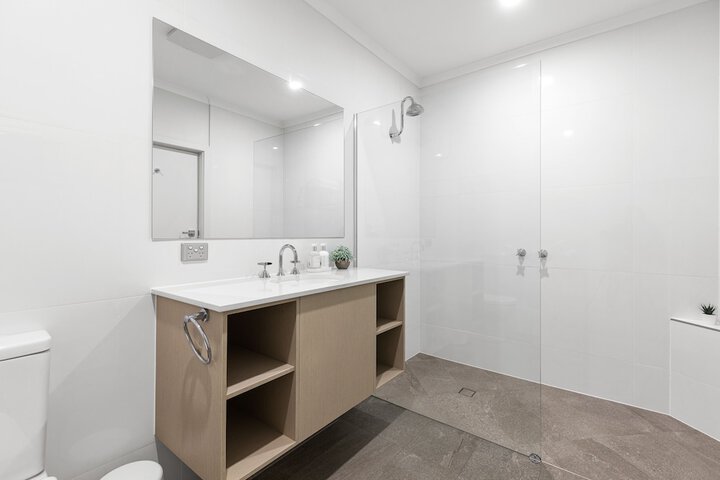 Room 40 of 63