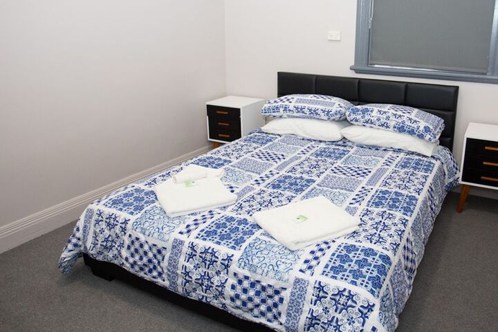 Room 9 of 35