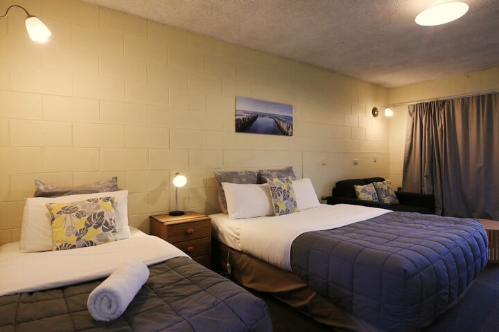 Room 37 of 75