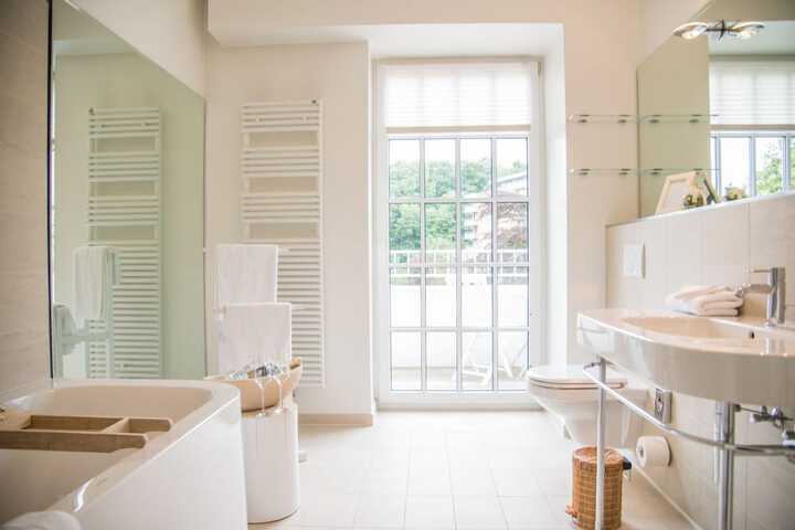 Bath Photo