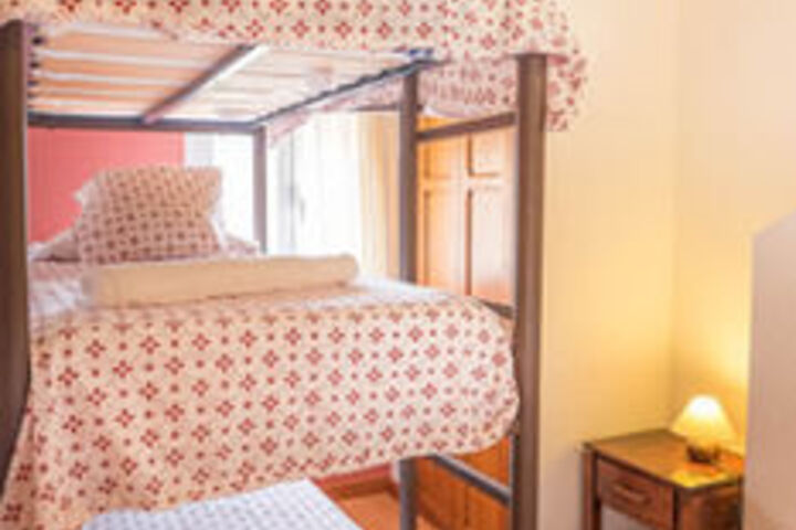 Room 53 of 169