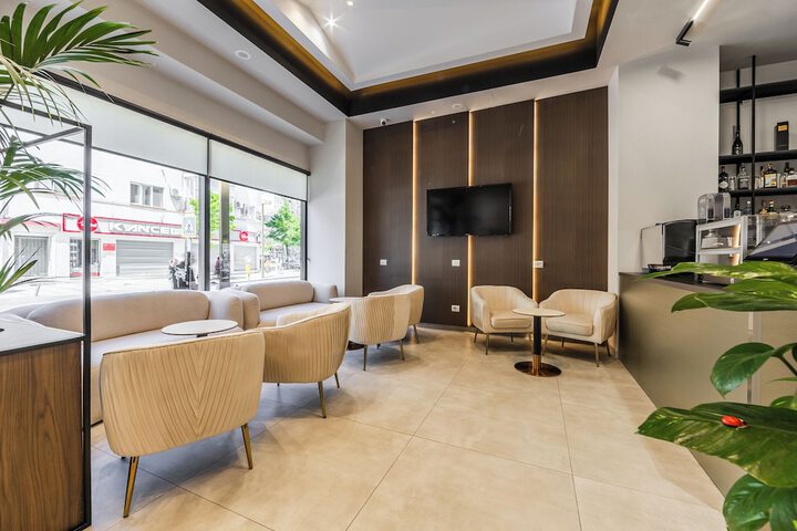 Hotel Interior 18 of 171