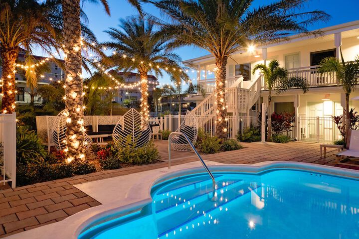 Pool 66 of 75