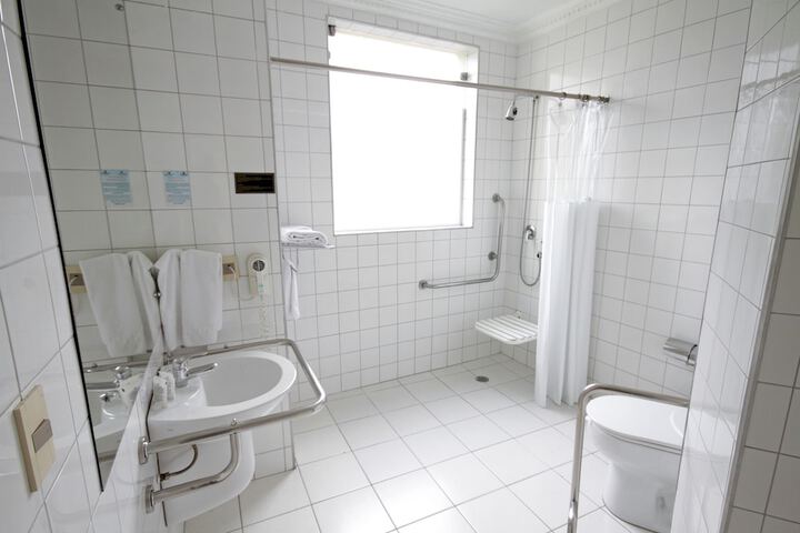 Room 83 of 156