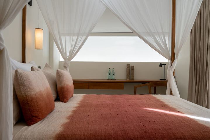 Room 20 of 87