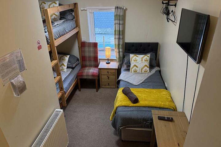 Room 9 of 89