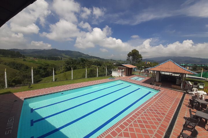 Pool 17 of 26