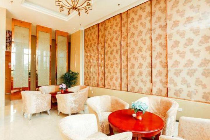 General 8 of 23