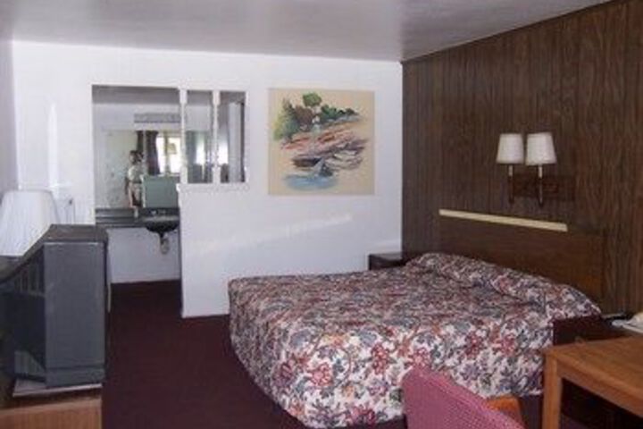 Room 38 of 38