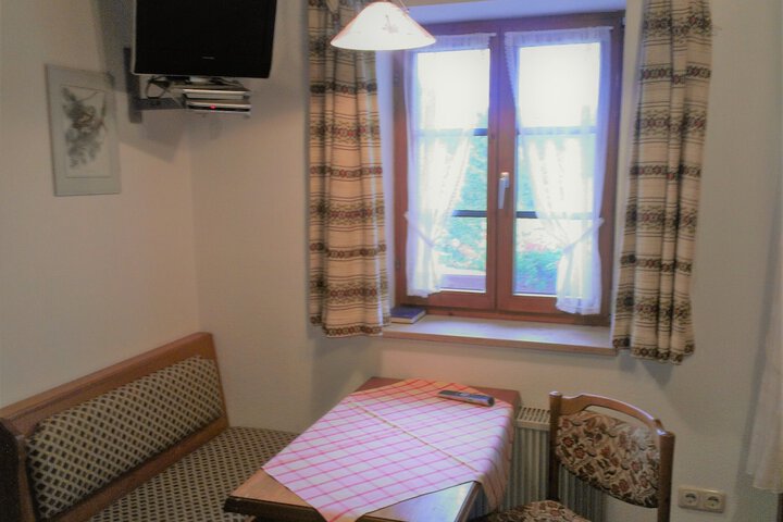 Room 17 of 42