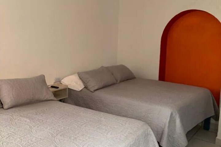 Room 19 of 34