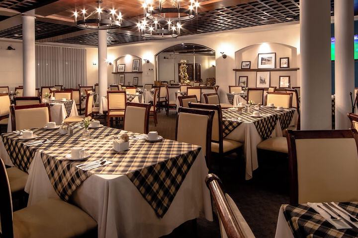 Dining 108 of 179