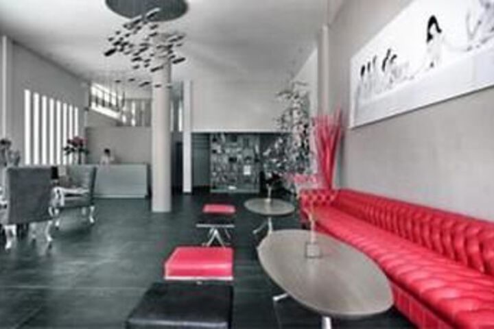 Hotel 43 of 73